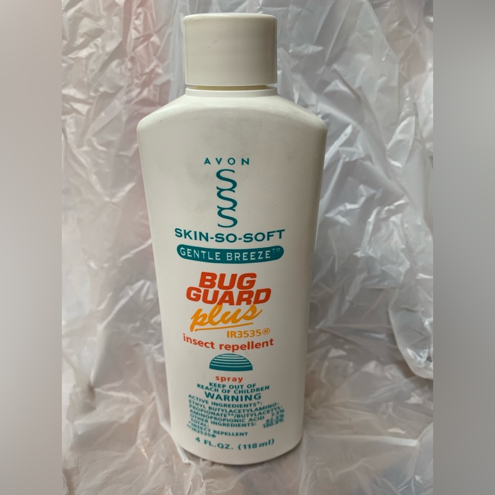 Avon Skin So Soft Bug Guard Plus Insect Repellant Gentle Breeze Vintage Disc